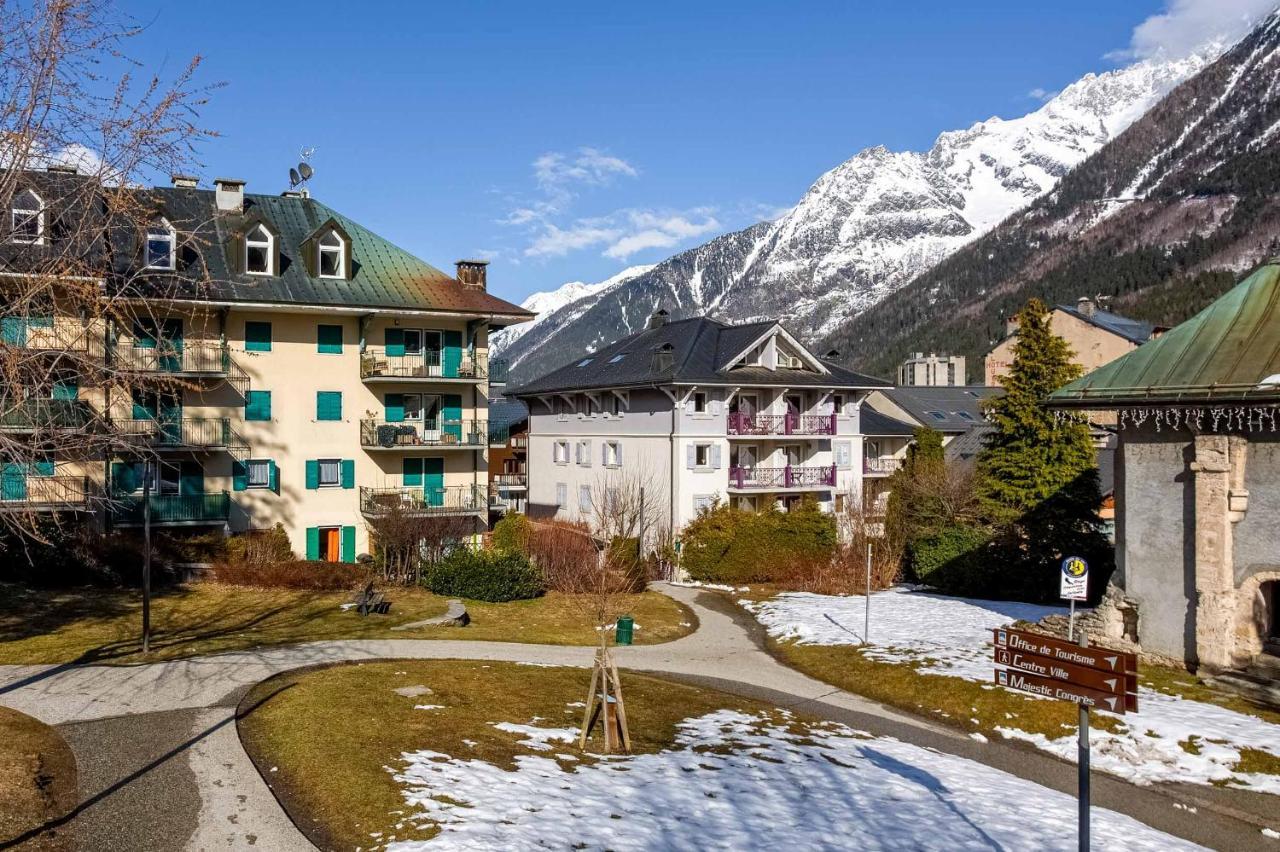 Le Panoramic Mont Blanc Apartment - Chamonix All Year Екстер'єр фото